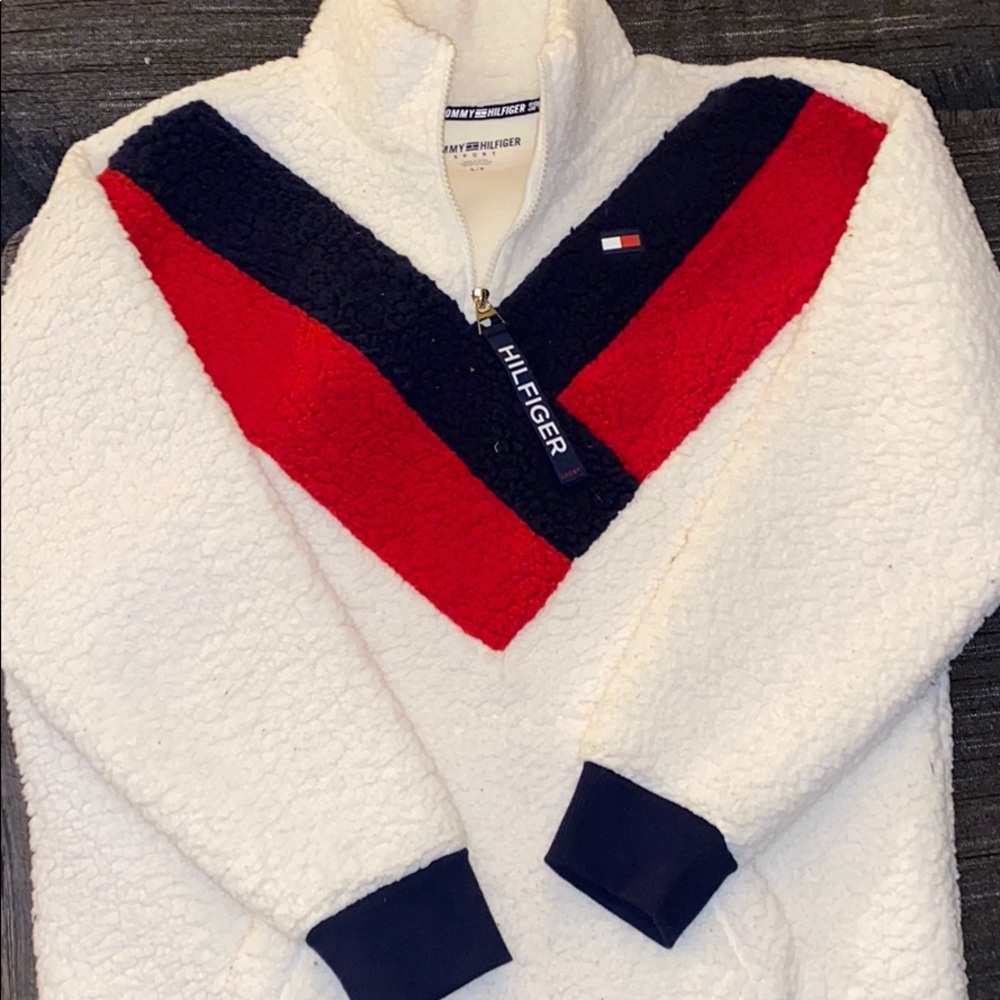 Tommy Hilfiger Sherpa quarter zip!